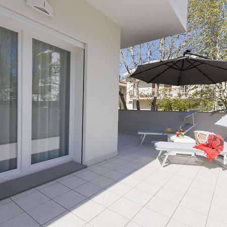 Residence Armony Misano Adriatico Bagian luar foto