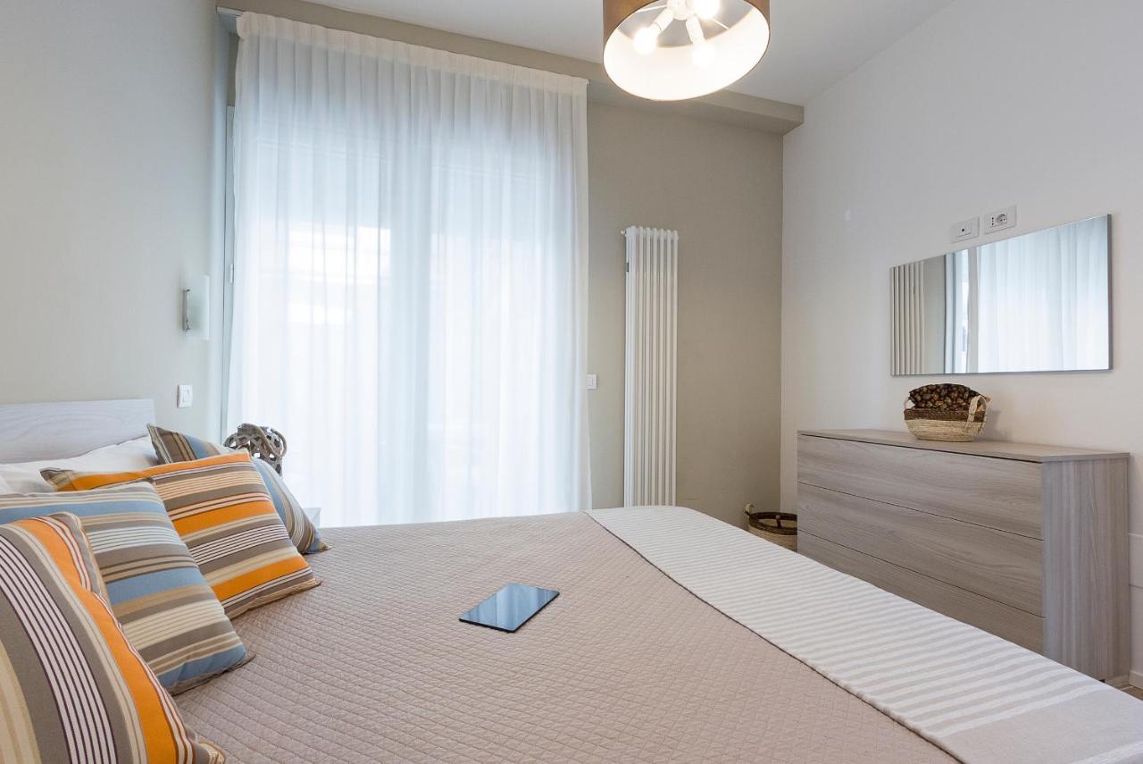 Residence Armony Misano Adriatico Bagian luar foto
