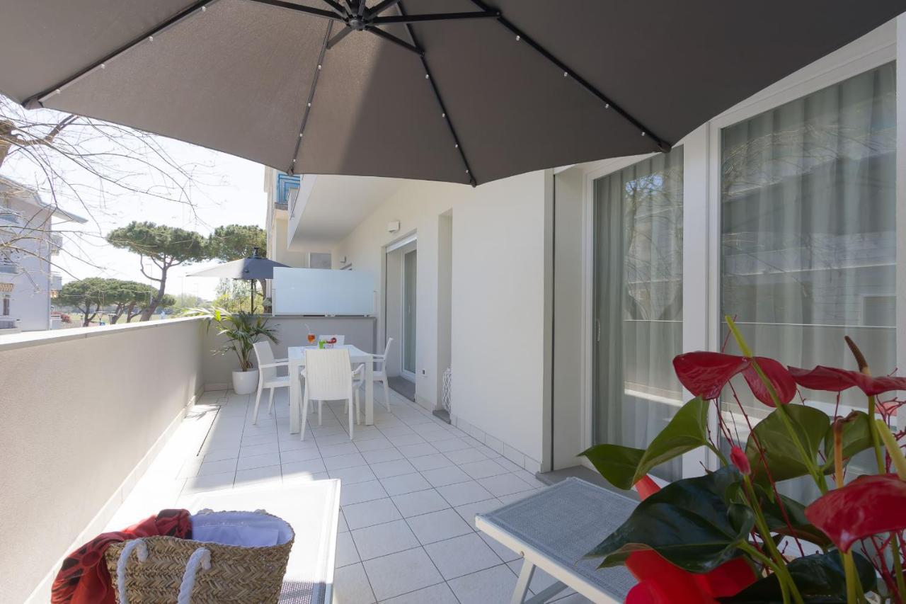 Residence Armony Misano Adriatico Bagian luar foto