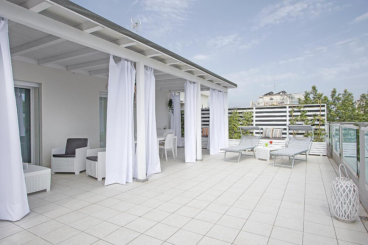 Residence Armony Misano Adriatico Bagian luar foto