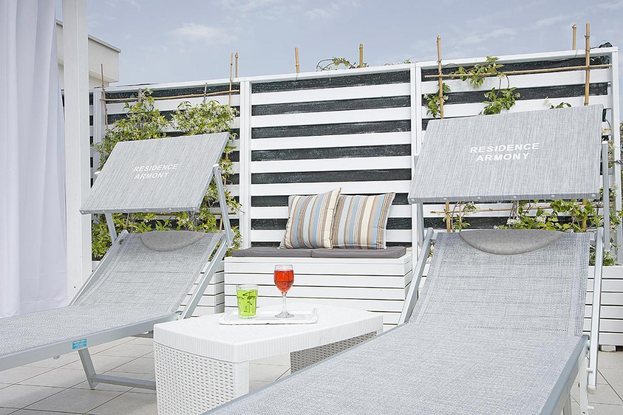Residence Armony Misano Adriatico Bagian luar foto