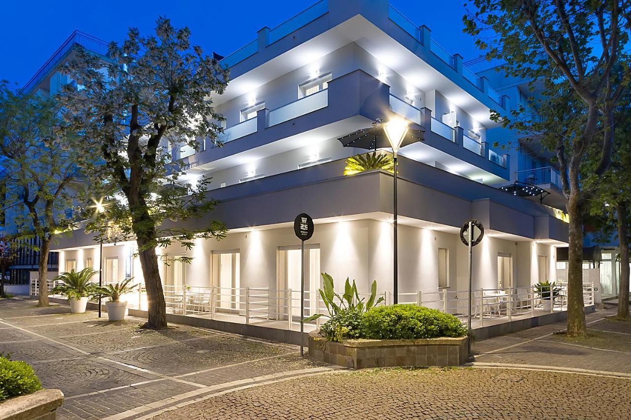 Residence Armony Misano Adriatico Bagian luar foto
