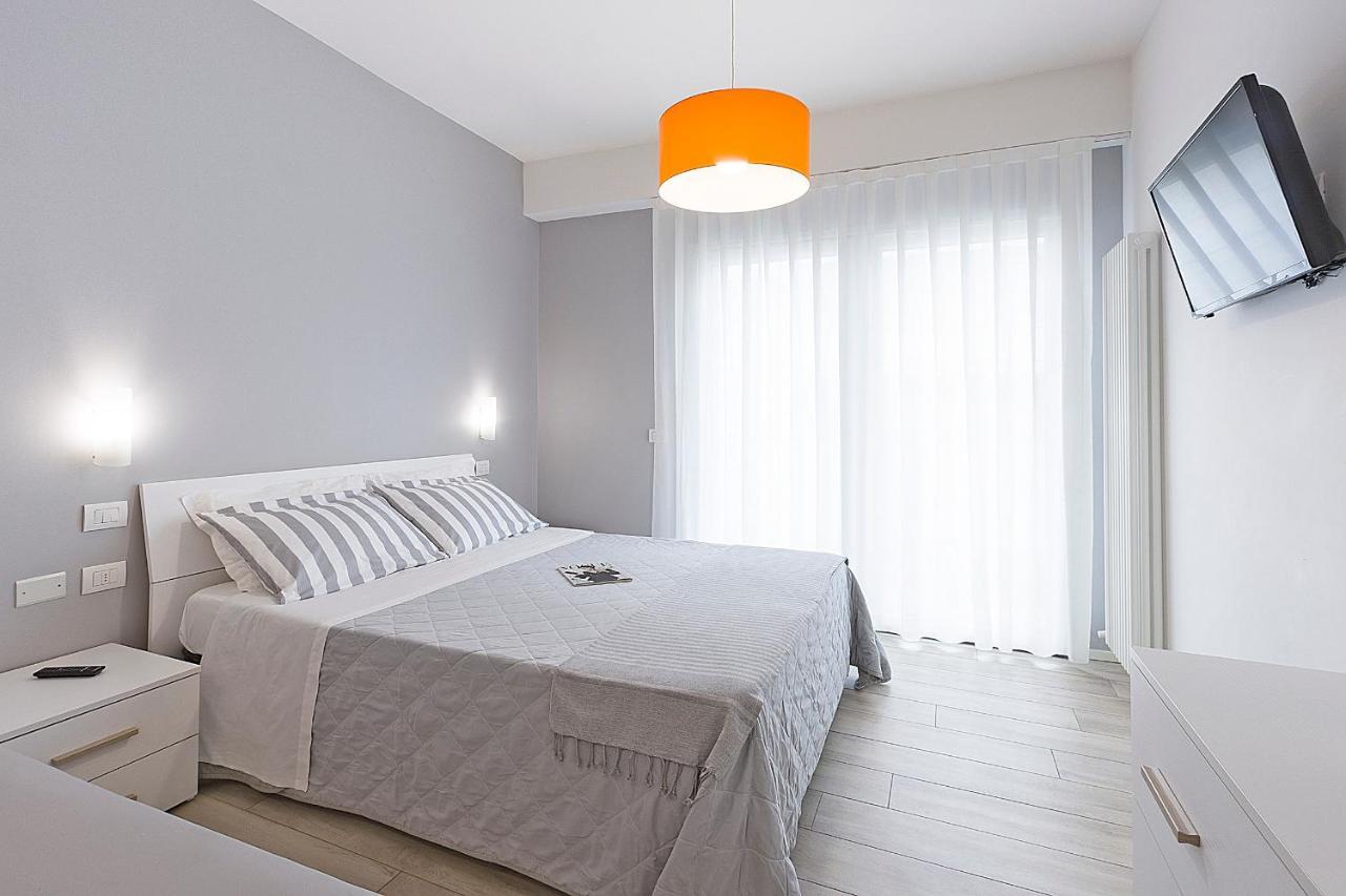 Residence Armony Misano Adriatico Bagian luar foto